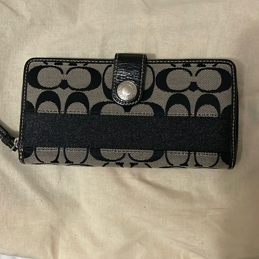 Black Coach Wallet